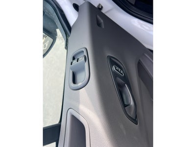 2026 Ford Transit Wagon XLT