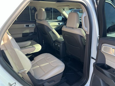 2020 Ford Explorer Platinum