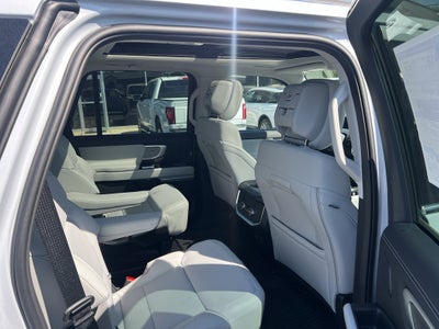 2026 Ford Expedition Platinum