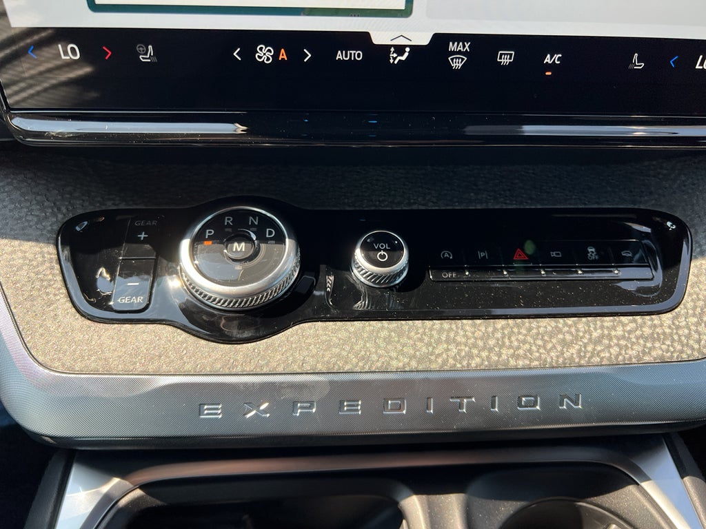 2025 Ford Expedition Tremor