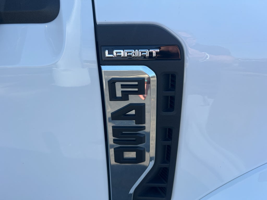 2024 Ford F-450 LARIAT