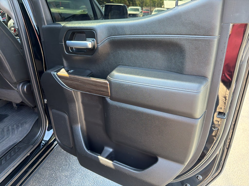 2021 Chevrolet Silverado RST