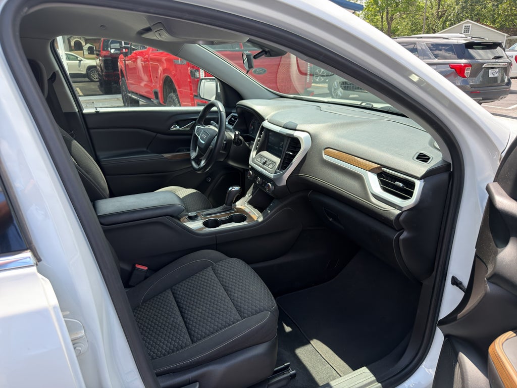 2018 GMC Acadia SLE