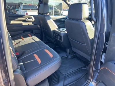 2023 GMC Sierra AT4
