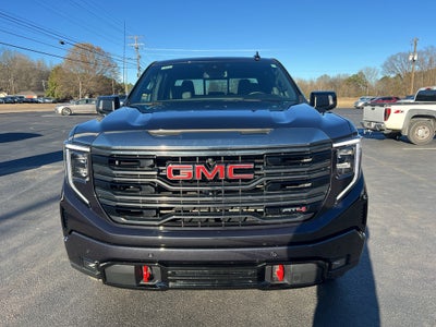 2023 GMC Sierra AT4