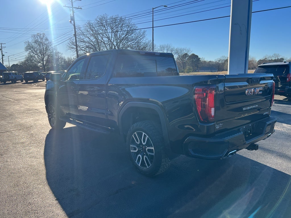 2023 GMC Sierra AT4