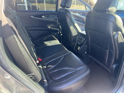 2022 Lincoln Nautilus Standard