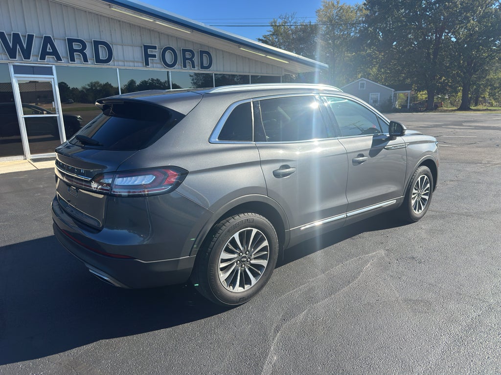 2022 Lincoln Nautilus Standard