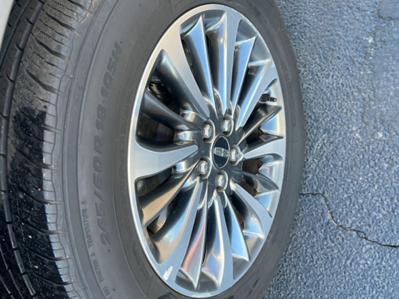 2020 Lincoln Nautilus Standard