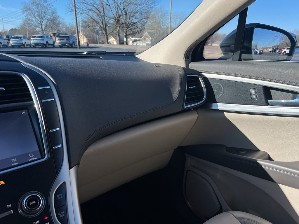 2020 Lincoln Nautilus Standard
