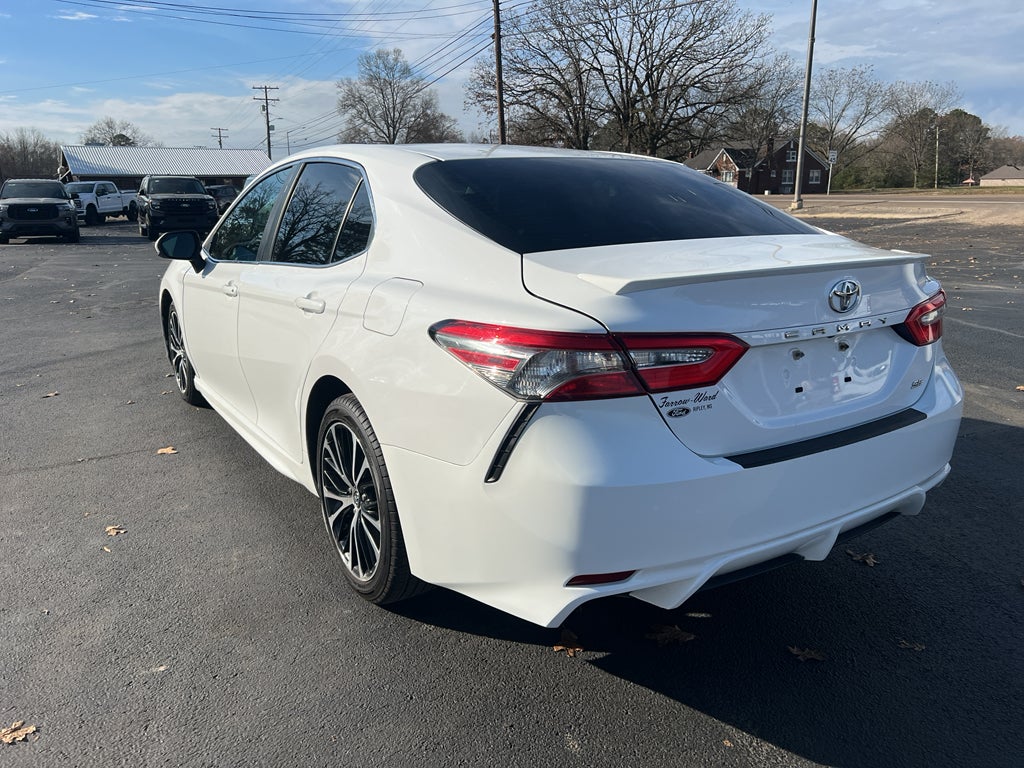 2018 Toyota Camry SE