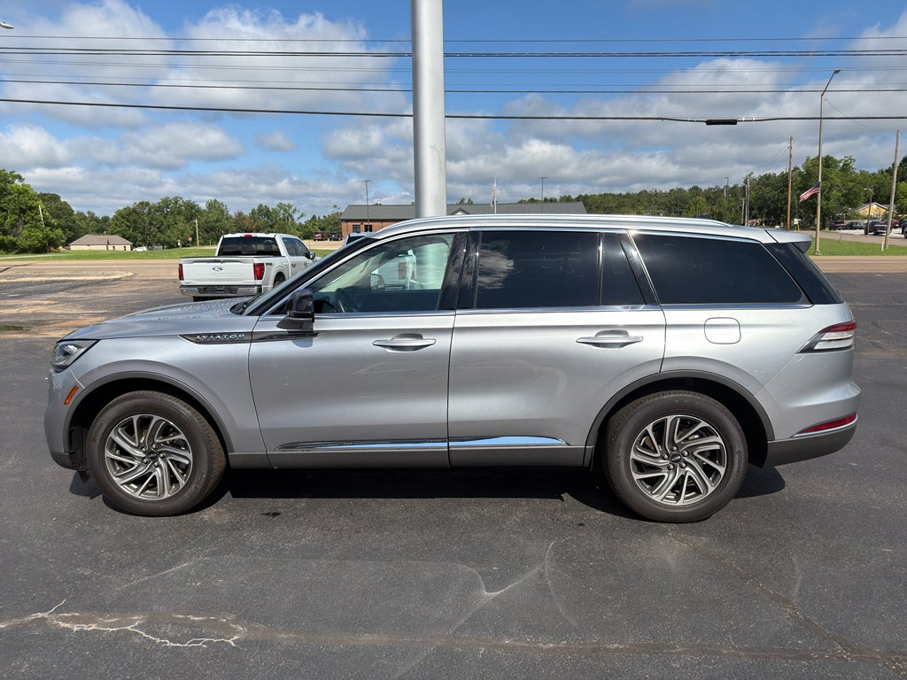 2024 Lincoln Aviator Premiere