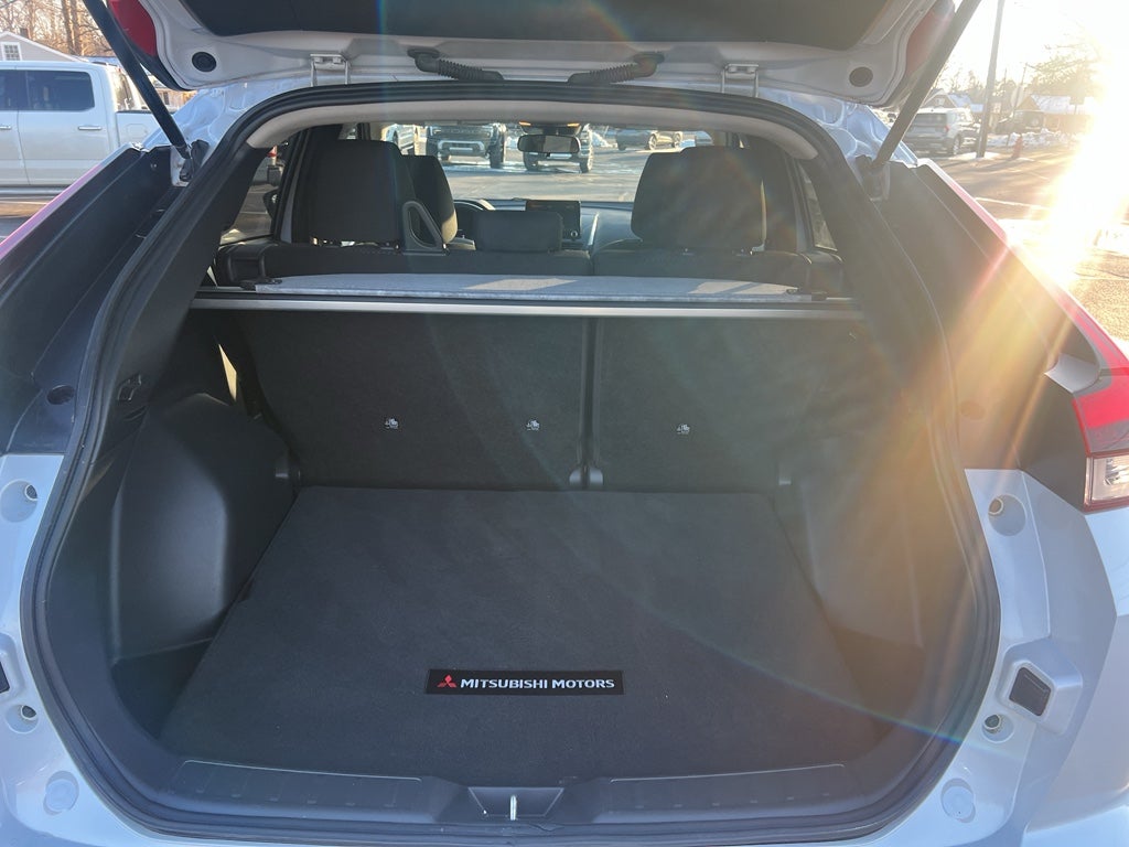 2023 Mitsubishi Eclipse Cross LE