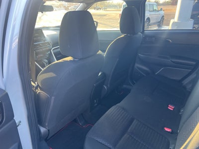 2023 Mitsubishi Eclipse Cross LE