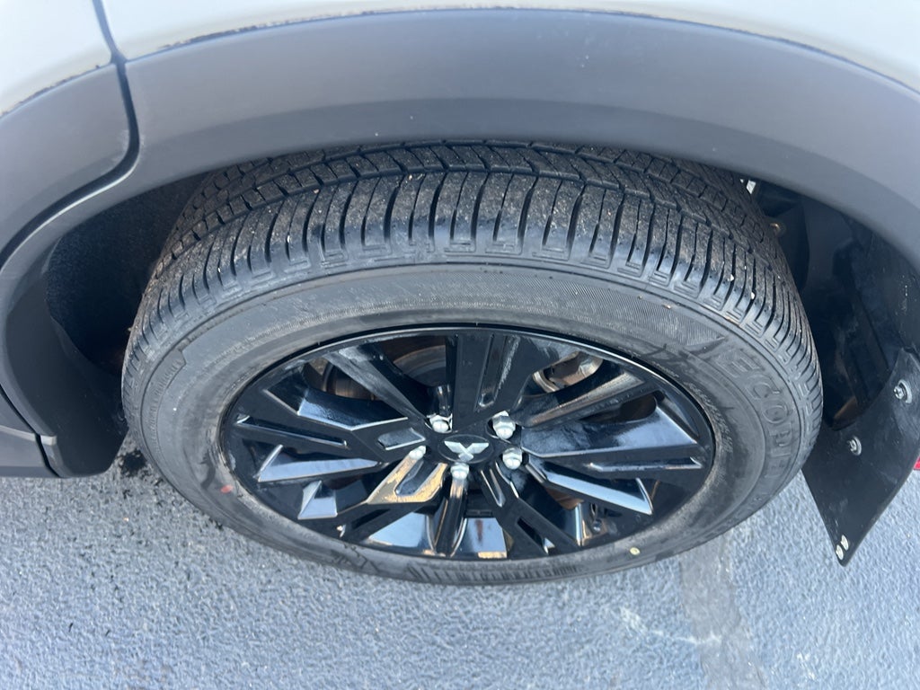 2023 Mitsubishi Eclipse Cross LE