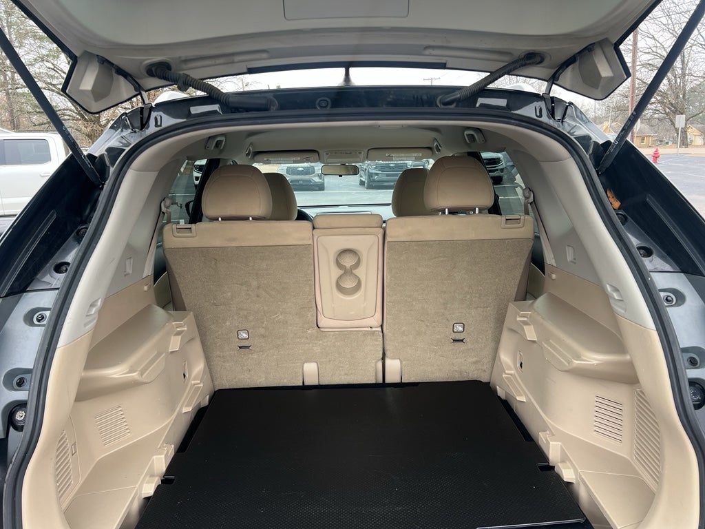 2016 Nissan Rogue SV